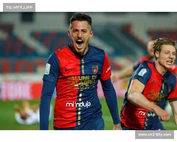 科莫3-0完胜莱切，升班马客场展现竞争力